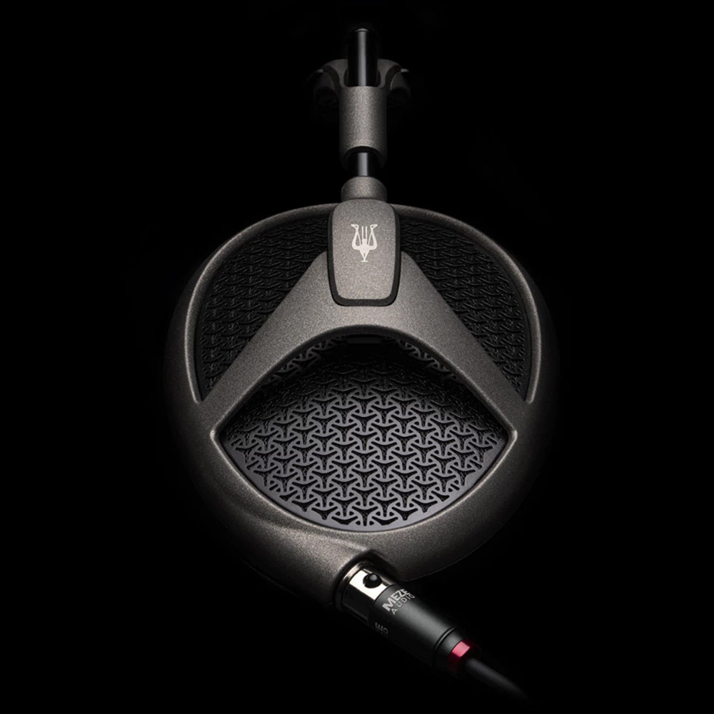 MEZE AUDIO Elite ヘッドホン 他3点フルセット 極美品 MEZE AUDIO Elite ヘッドホン 他3点フルセット 極美品 新製品】Meze