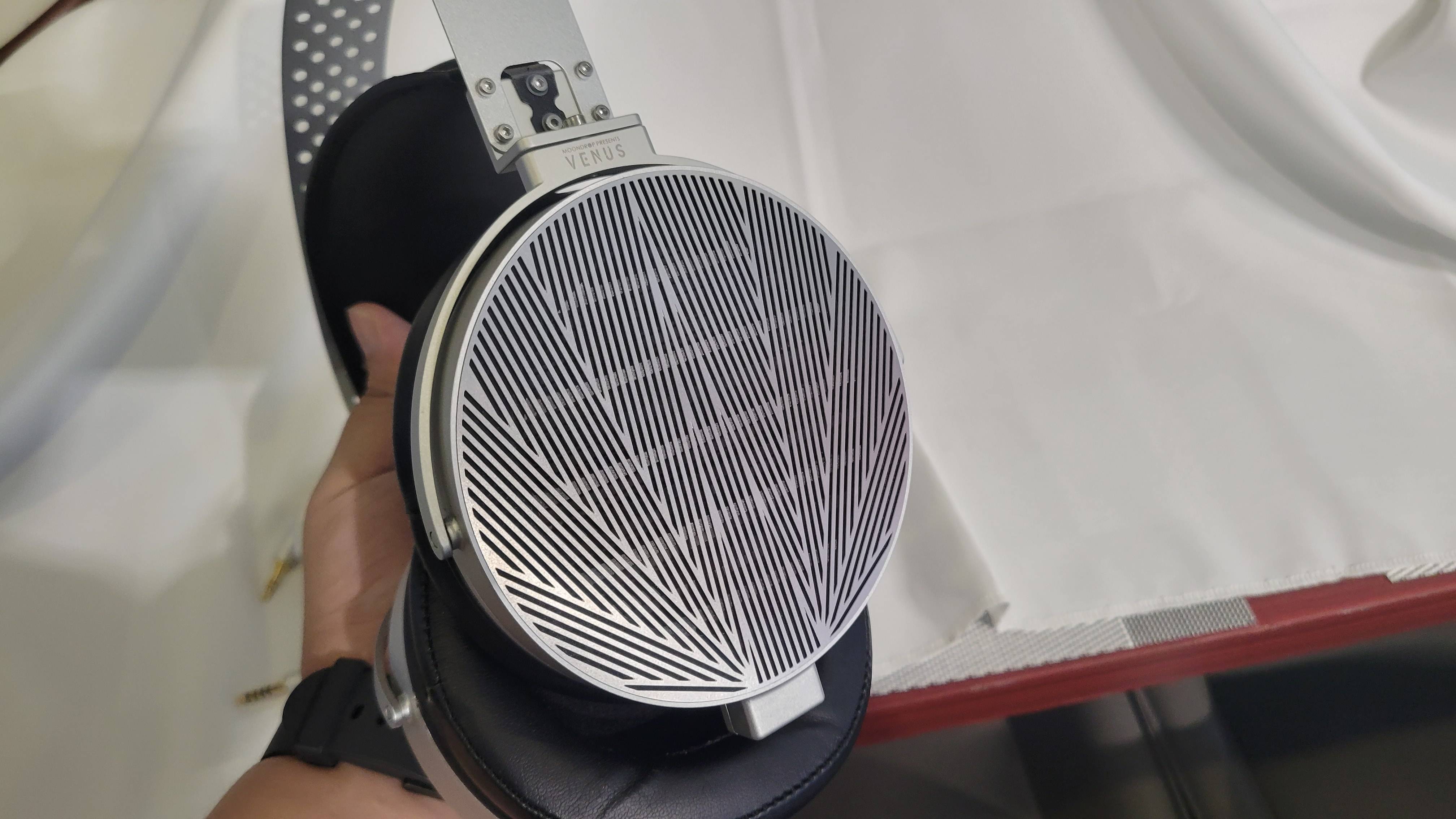 水月雨(moondrop) 啓明星 VENUS Amazon.co.jp: Moondrop 水月雨(MOONDROP) 啓明星 - VENUS 平面磁界型